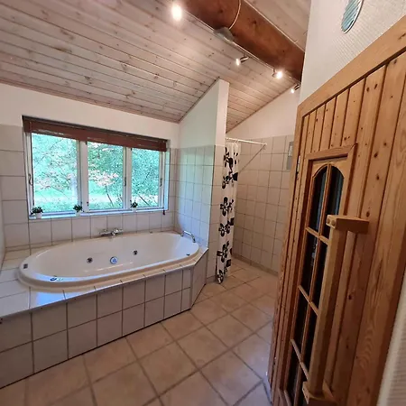 Large Child-friendly North Sealand Vakantiehuis *